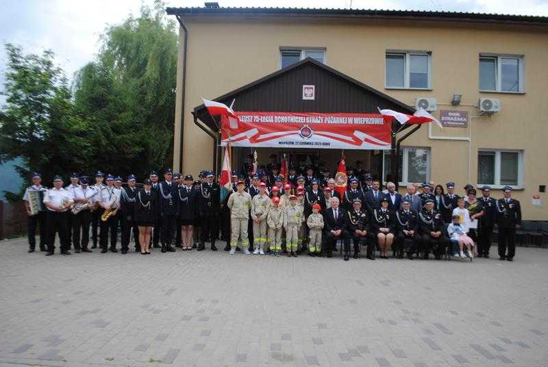 75-lecie OSP Wieprzów i uroczyste przekazanie nowego sztandaru